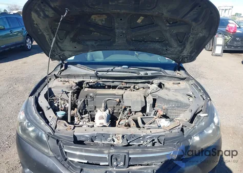 2013 Honda Accord Ex-L from USA, damaged, VIN 1HGCR2F8XDA125987